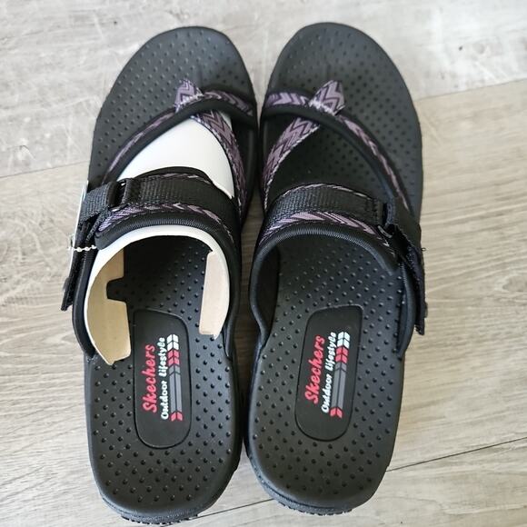 Amazon.com | Skechers Women Skechers Sandals Slides Reggae Zig Swag Black Aztec Outdoor Womens Size 9.5 NEW